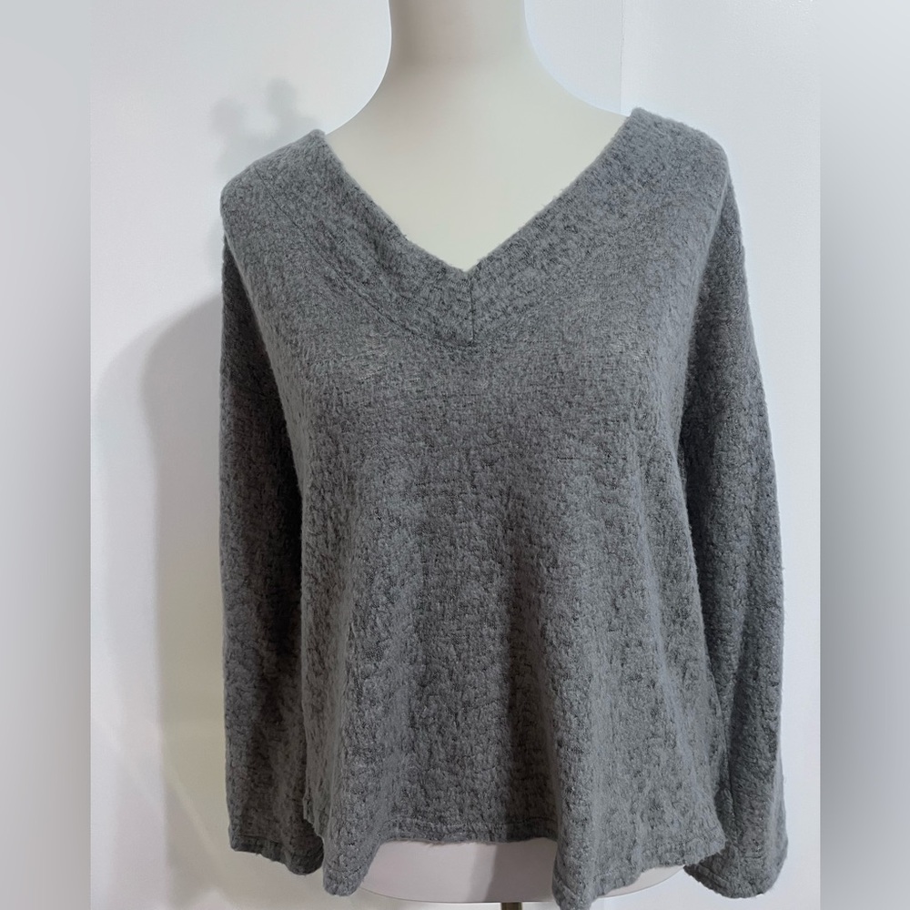 M/C Sweater #050